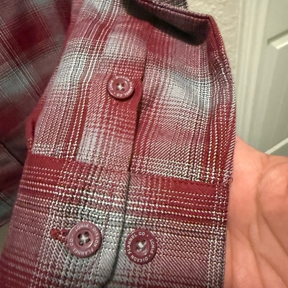 DIXXON Pinot and Gray Plaid Pearl Snap Button Flannel Size S - Picture 6 of 9